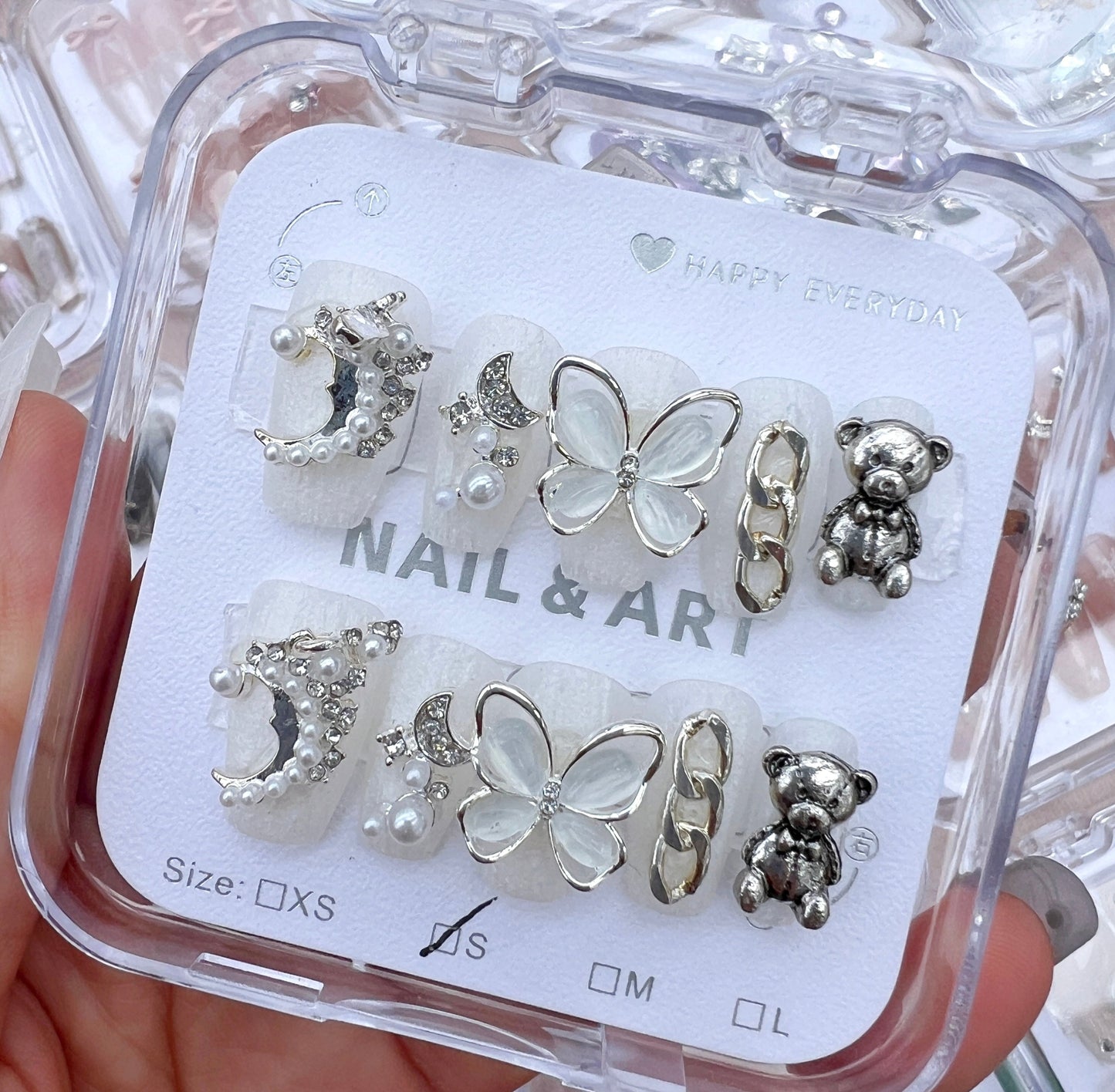 A38 Bear & Butterfly