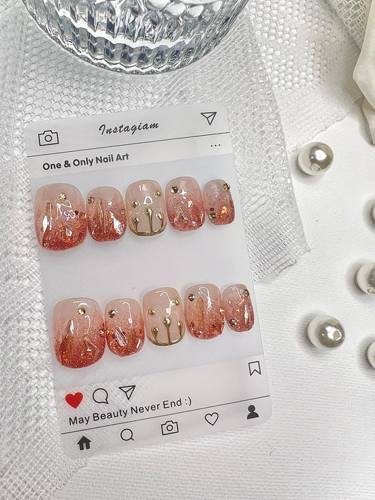 B29 Strawberry Crystal (Round Short)