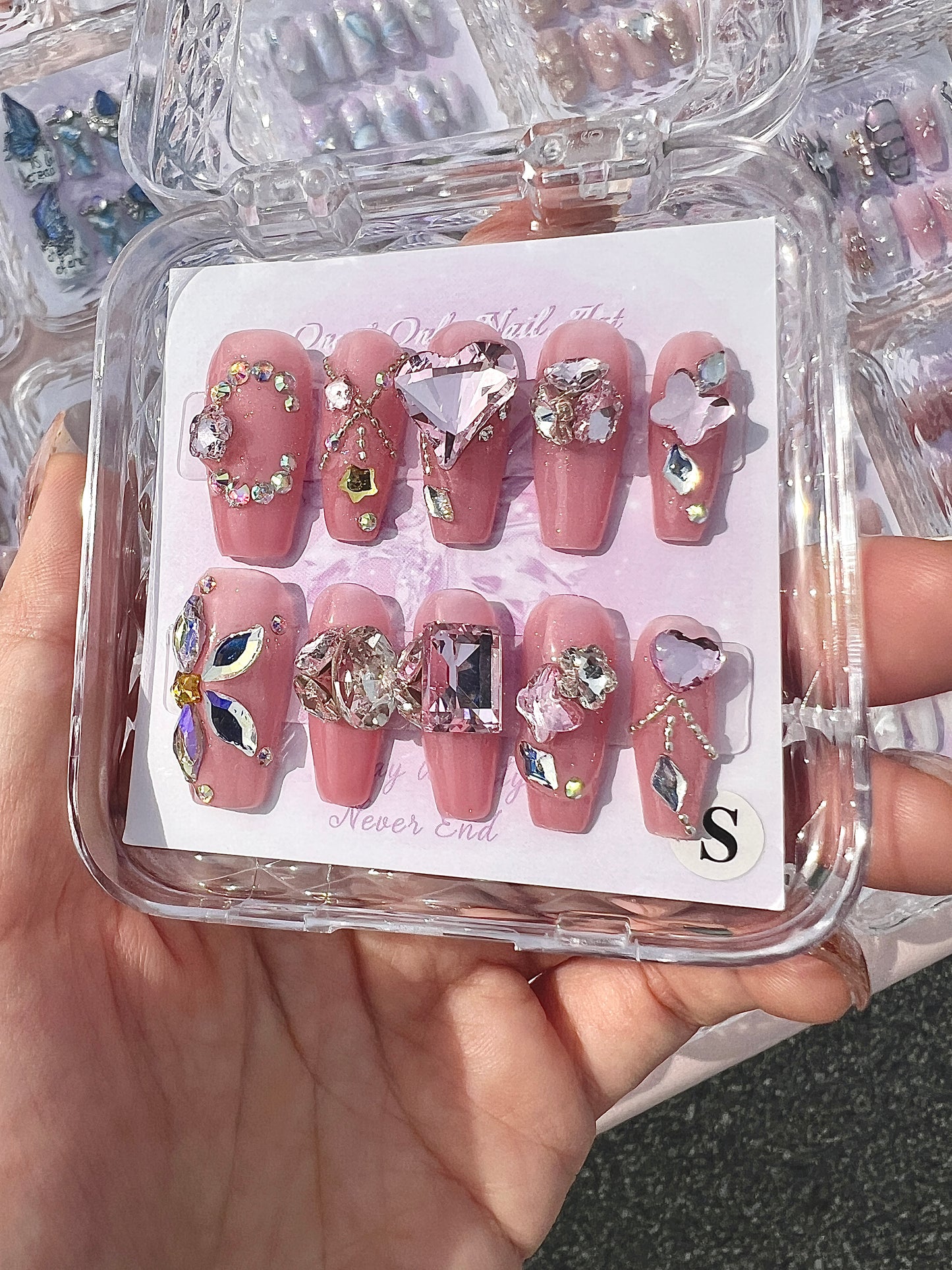 B48 Floral Stones