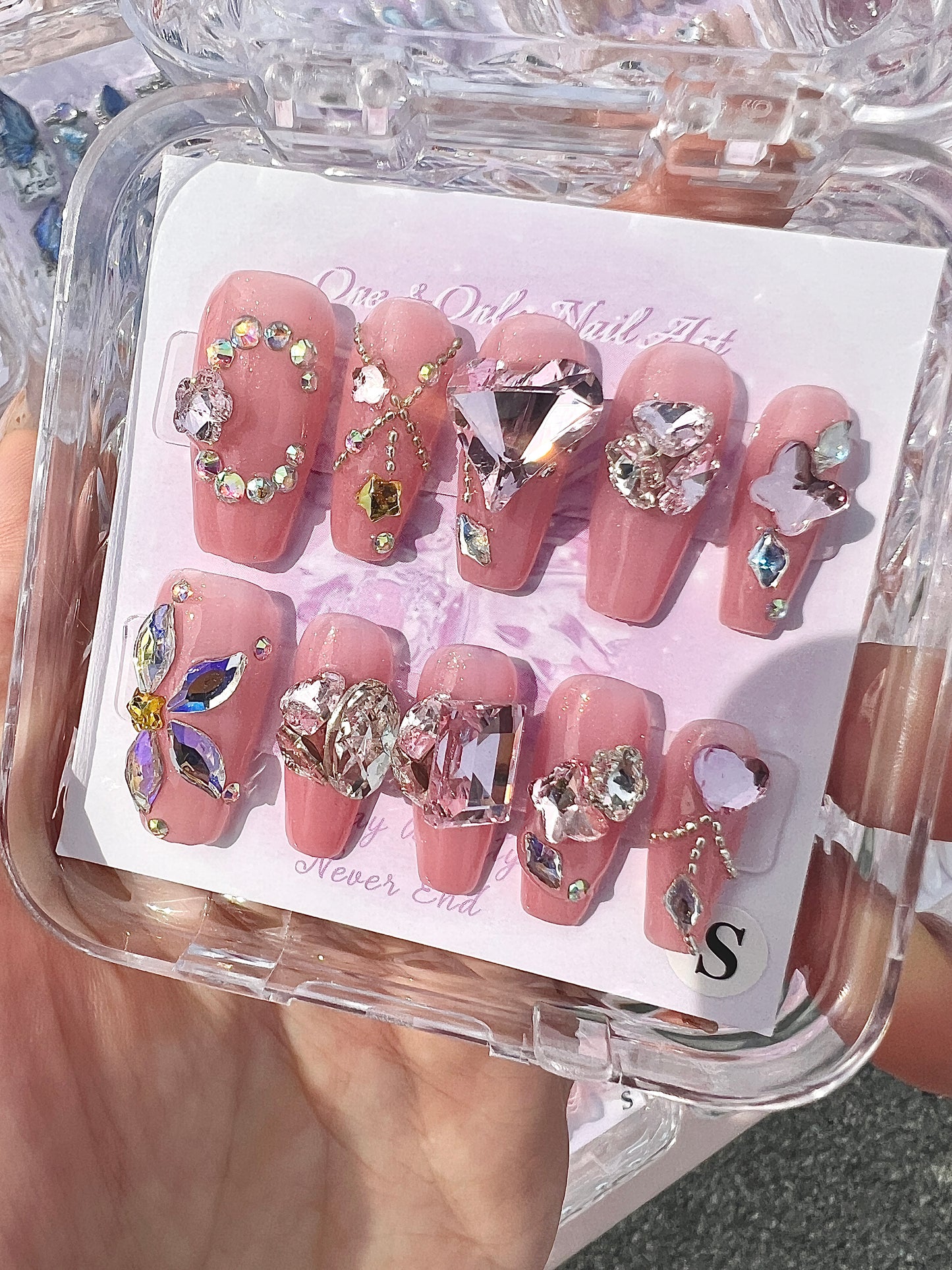 B48 Floral Stones