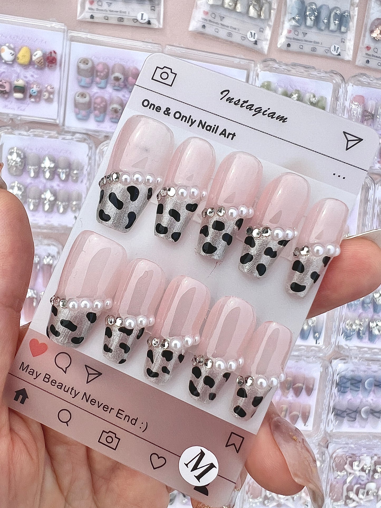 B02 Milk Cow w/ Pearls