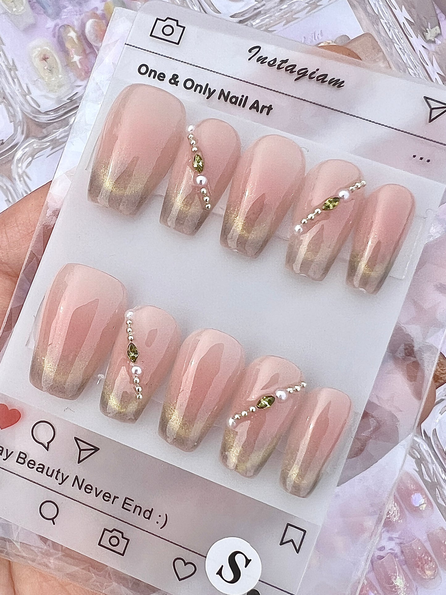 B08 Nude Golden Fading